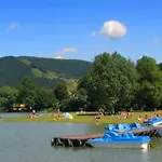 Nad Jeziorem Appartamento *
