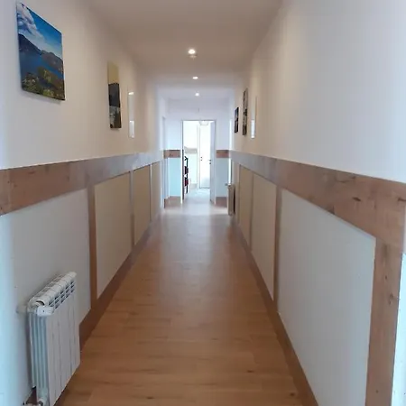 Nad Jeziorem Apartment