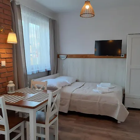 Nad Jeziorem Apartment