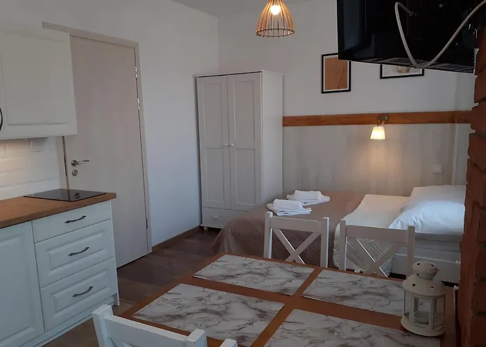 Nad Jeziorem Miedzybrodzie Zywieckie