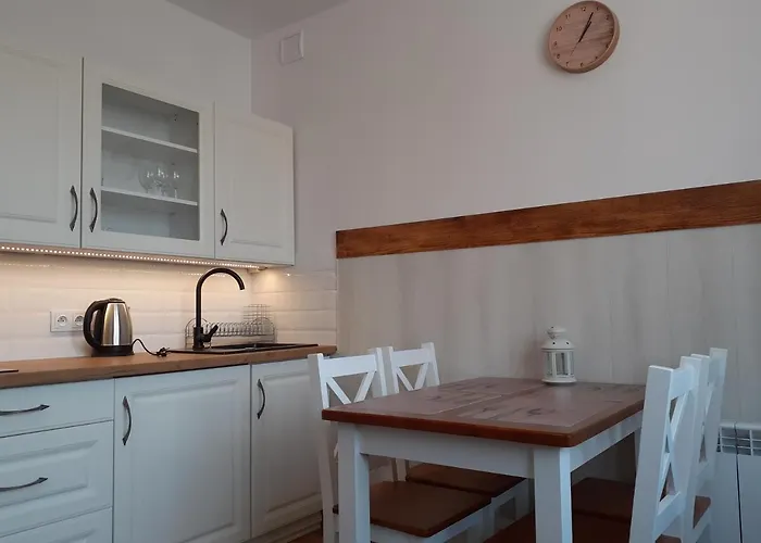 Nad Jeziorem * Miedzybrodzie Zywieckie