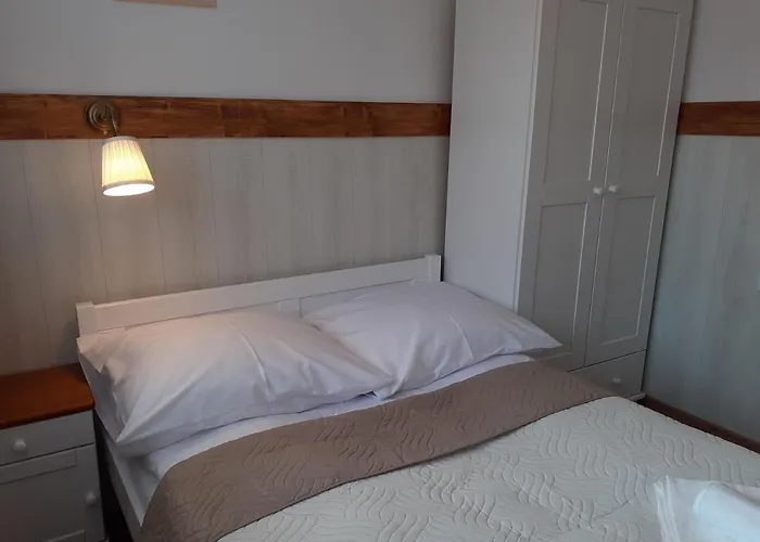 Nad Jeziorem Apartmán *