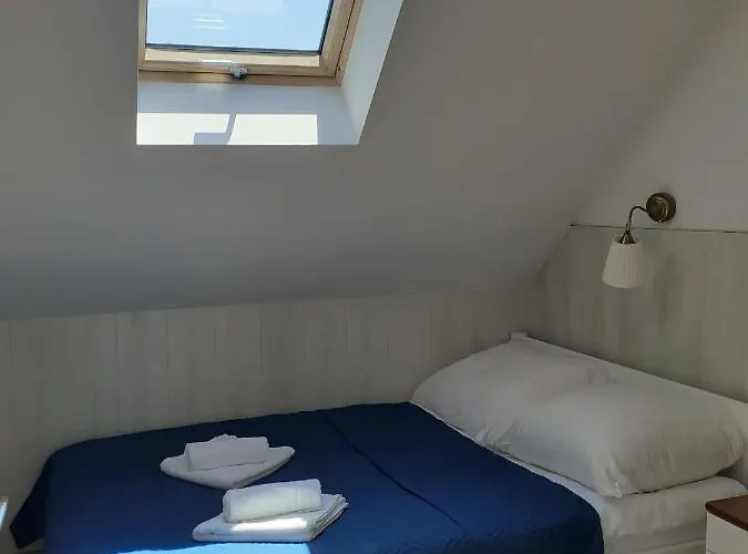 Nad Jeziorem * Miedzybrodzie Zywieckie